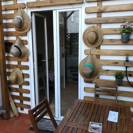 Appartamento Flat With Terrace In Adamastor Lisbona Esterno foto