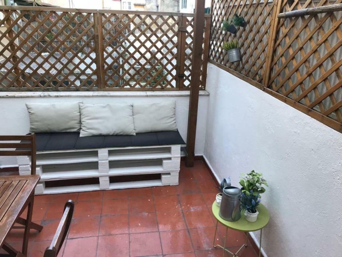 Appartamento Flat With Terrace In Adamastor Lisbona Esterno foto