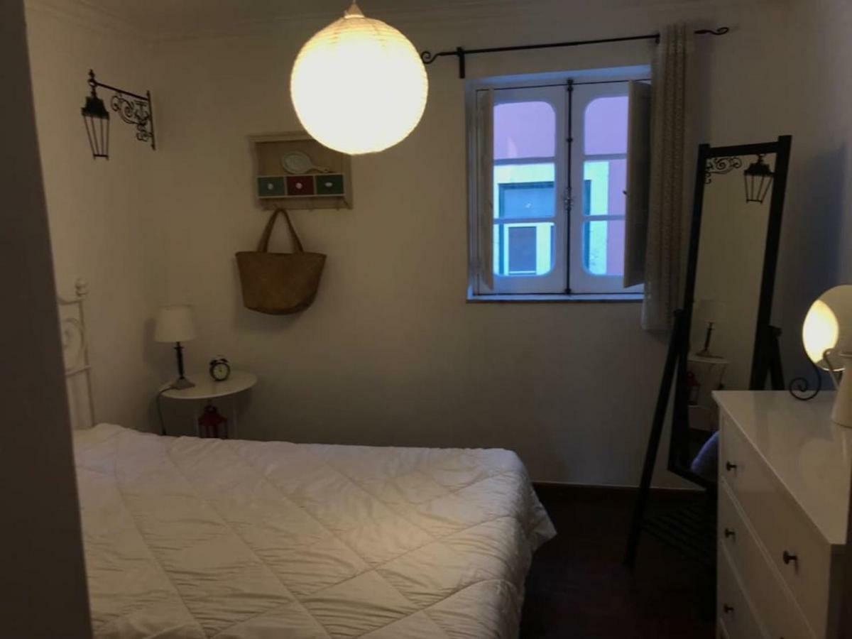 Appartamento Flat With Terrace In Adamastor Lisbona Esterno foto